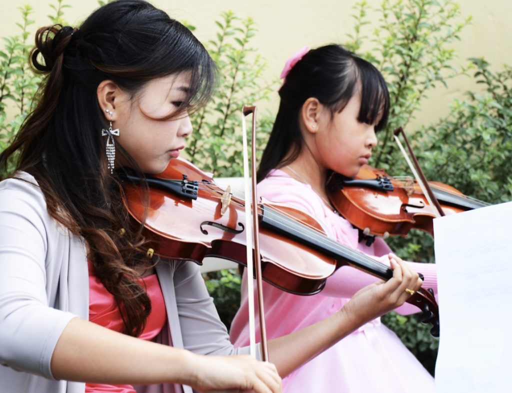 Reasons Why Violin Lessons Are Good For Your Child