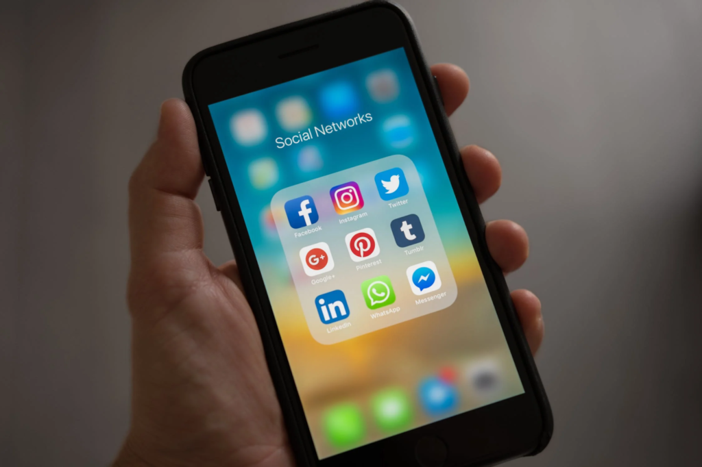 Post: Your Business Needs Social Media In Order To Survive 